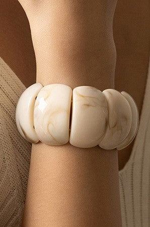 Ivory Shell-Acrylic Stretch Cord Bracelet