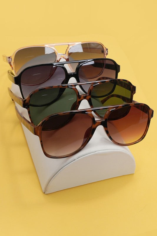 Catching Rays Modern Aviator Sunglasses